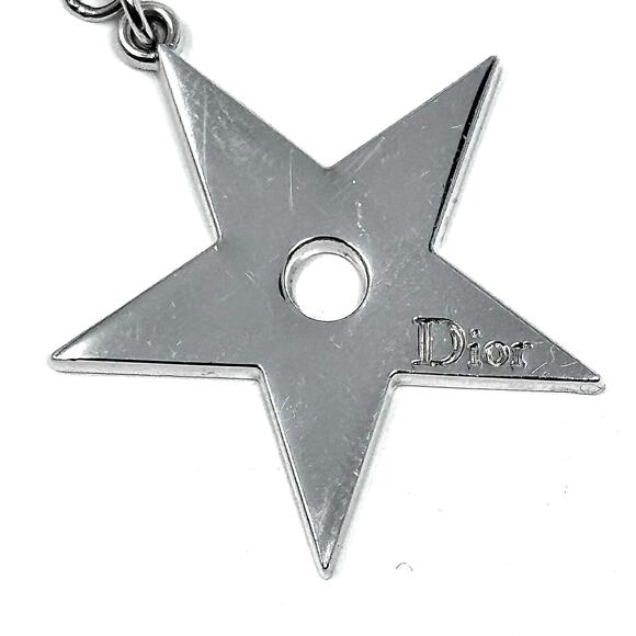 Dior ‘Lips’ Keychain - Picture 6 of 8